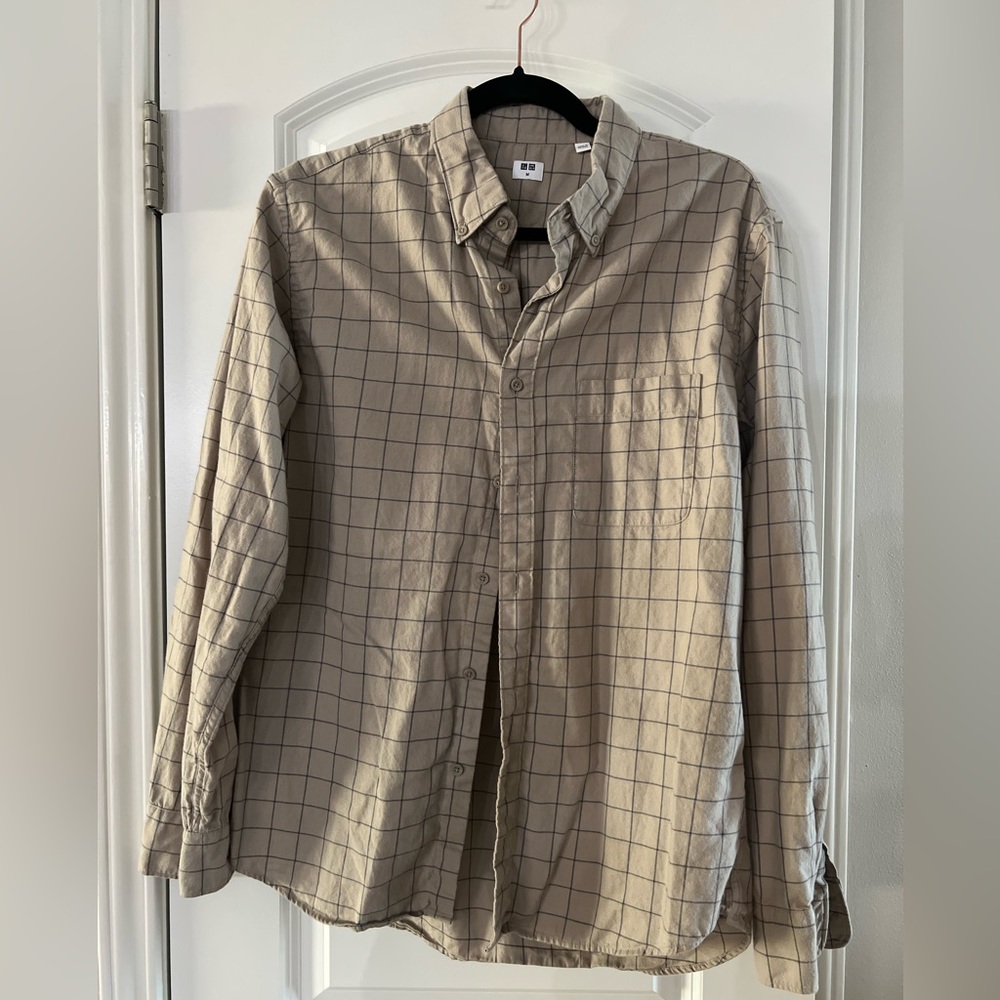 Uniqlo button down
